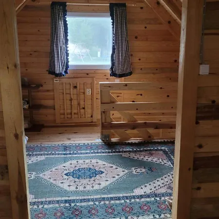 Vikendica Zenik Rakovica 別荘 *